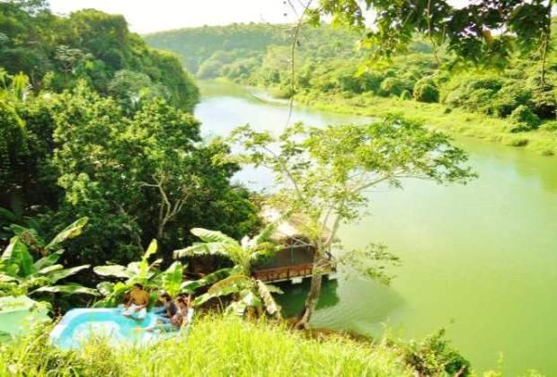 Jacuzzi above the chavon river