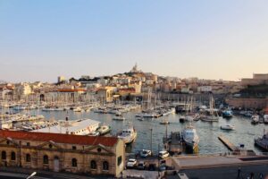 Überblick über den Alten Hafen Marseilles