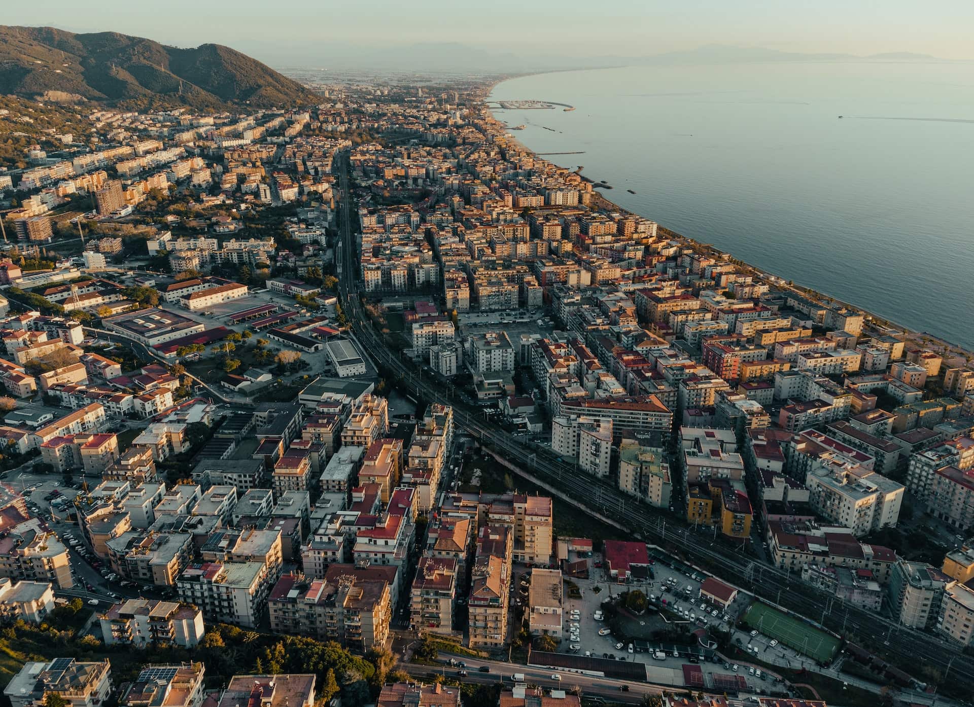 Stadt Salerno aus der Luft